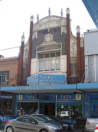 VIC - Melbourne - Prahran - Chapel St Ornate Shop (30 Jan 2011)